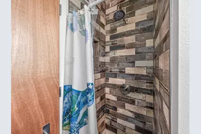 16618 Bermuda Way, Jamaica Beach, TX 77554 - Photo 15