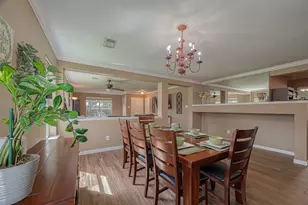 10106 Hollyvine Ln, Houston, TX 77089 - Photo 13