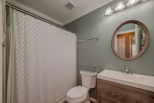 10106 Hollyvine Ln, Houston, TX 77089 - Photo 27