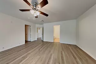 11806 Skydale Dr, Tomball, TX 77375 - Photo 9