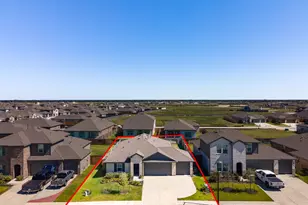 933 Neches Ln, Dayton, TX 77535 - Photo 3