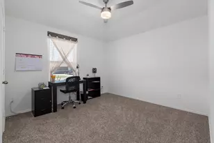 933 Neches Ln, Dayton, TX 77535 - Photo 7