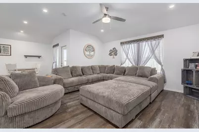 933 Neches Lane, Dayton, TX 77535 - Photo 17