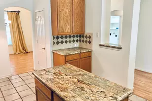 9311 Cantata Ct, Houston, TX 77040 - Photo 13