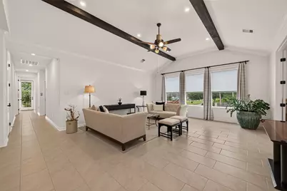 27 W Oaks Drive, Houston, TX 77058 - Photo 9