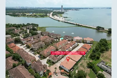27 W Oaks Drive, Houston, TX 77058 - Photo 3