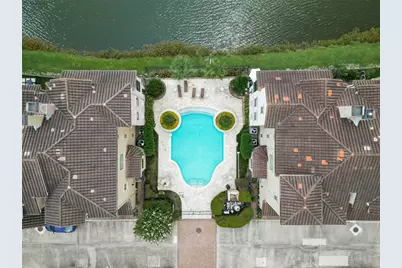 27 W Oaks Drive, Houston, TX 77058 - Photo 7