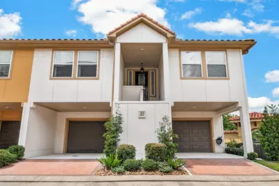 27 W Oaks Drive, Houston, TX 77058 - Photo 1
