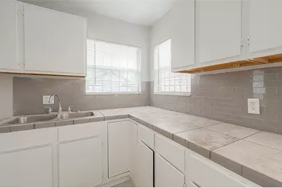 1114 Cresline Street, Houston, TX 77076 - Photo 5