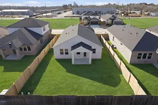 21930 Sam Raburn Dr, Tomball, TX 77375 - Photo 15