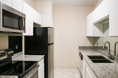 3098 Holly Hall Street #3098, Houston, TX 77054 - Photo 9