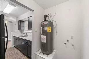 3015 Lightstar Dr, Houston, TX 77045 - Photo 21