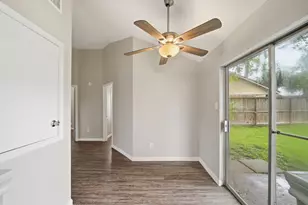 3015 Lightstar Dr, Houston, TX 77045 - Photo 11