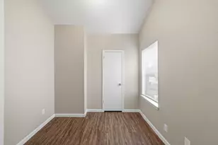 3015 Lightstar Dr, Houston, TX 77045 - Photo 19