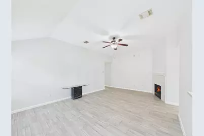 13302 Dennis Way Lane, Houston, TX 77044 - Photo 13