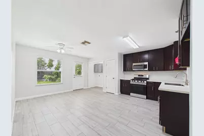 13302 Dennis Way Lane, Houston, TX 77044 - Photo 21
