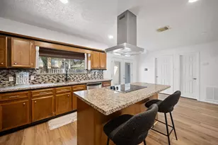14907 Oak Bluff Ct, Houston, TX 77070 - Photo 7