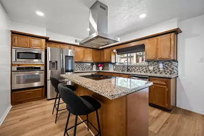 14907 Oak Bluff Court, Houston, TX 77070 - Photo 11