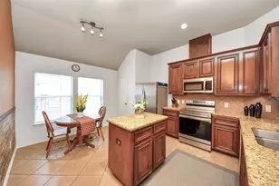 9302 Water Edge Point Ln, Humble, TX 77396 - Photo 23