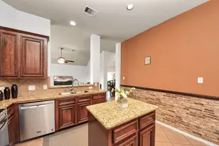 9302 Water Edge Point Ln, Humble, TX 77396 - Photo 19