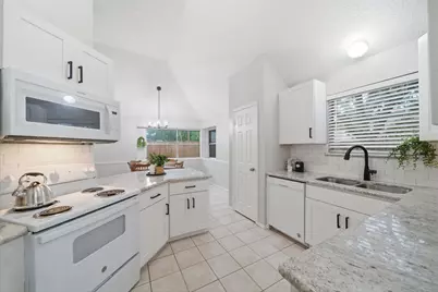 4805 Slade Ben Lane, Alvin, TX 77511 - Photo 3