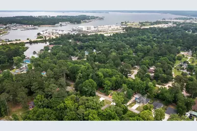 410 Pimmit Hill Run, Conroe, TX 77316 - Photo 19