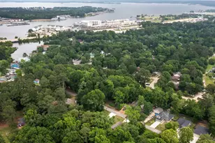 410 Pimmit Hill Run, Conroe, TX 77316 - Photo 19