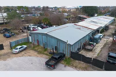 521 Blue Bell Road, Houston, TX 77037 - Photo 5