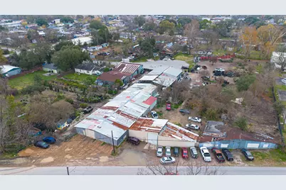 521 Blue Bell Road, Houston, TX 77037 - Photo 21