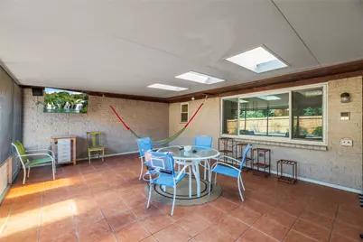 8510 Braes Meadow Drive, Houston, TX 77071 - Photo 29