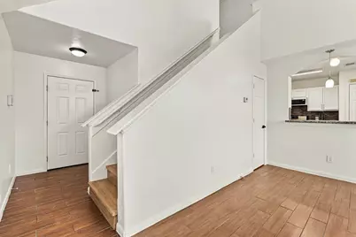 7842 Winding Creek View, Houston, TX 77072 - Photo 5
