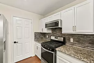 7842 Winding Creek View, Houston, TX 77072 - Photo 13