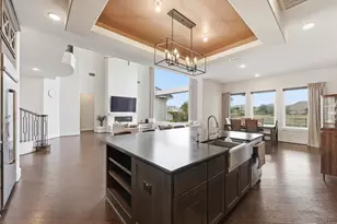 11 Laurel Wreath Trl, Sugar Land, TX 77498 - Photo 5