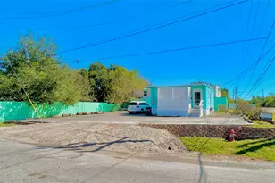 927 27th St, San Leon, TX 77539 - Photo 17