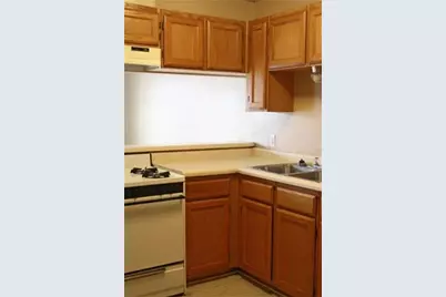 1301 S Tyler Street Street, Beeville, TX 78102 - Photo 5