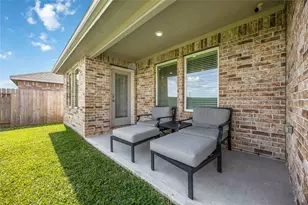 9522 Wall St, Texas City, TX 77591 - Photo 25