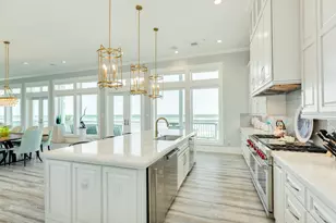 11603 Beachside, Galveston, TX 77554 - Photo 23