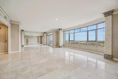 1000 Uptown Park Boulevard #243, Houston, TX 77056 - Photo 1