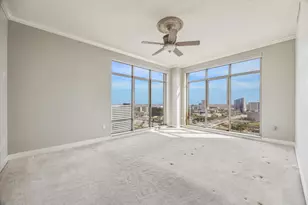 1000 Uptown Park Blvd, Houston, TX 77056 - Photo 17