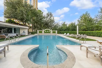 1000 Uptown Park Boulevard #243, Houston, TX 77056 - Photo 29