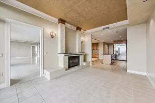 1000 Uptown Park Blvd, Houston, TX 77056 - Photo 15