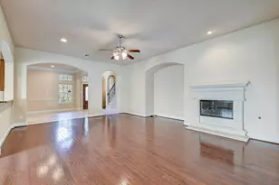 39 S Pinto Point Cir, Spring, TX 77389 - Photo 11