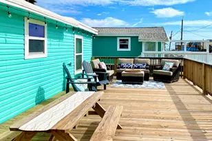 110 Ocean Ave, Surfside Beach, TX 77541 - Photo 7