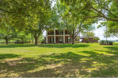 8211 Deats Lane, Dickinson, TX 77539 - Photo 13