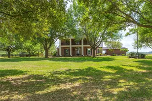 8211 Deats Ln, Dickinson, TX 77539 - Photo 13