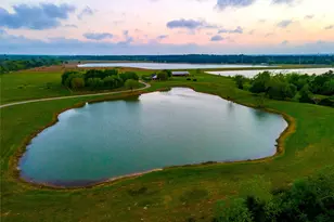 8211 Deats Ln, Dickinson, TX 77539 - Photo 3