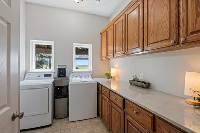 8211 Deats Lane, Dickinson, TX 77539 - Photo 41