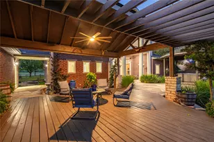 8211 Deats Ln, Dickinson, TX 77539 - Photo 11