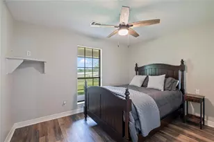 8211 Deats Ln, Dickinson, TX 77539 - Photo 47