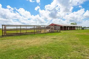 8211 Deats Ln, Dickinson, TX 77539 - Photo 49